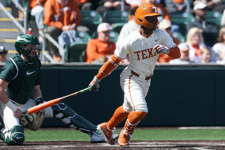 Texas outfielder Anthony Pack Jr. named SEC co-freshman of the week