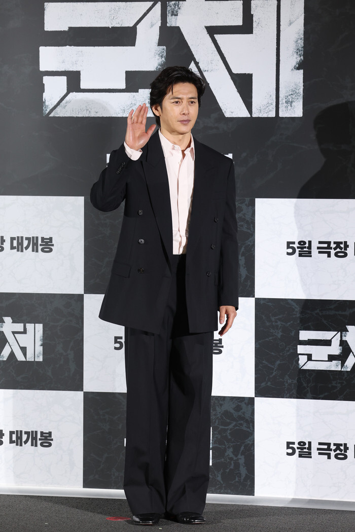 S Korean actor Ko Soo