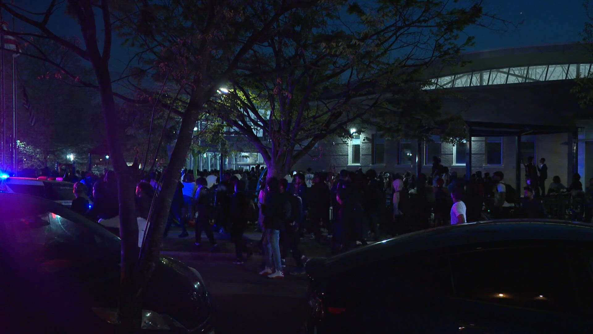 'They was fighting in the street' | Neighbors recall fights outside DC ...