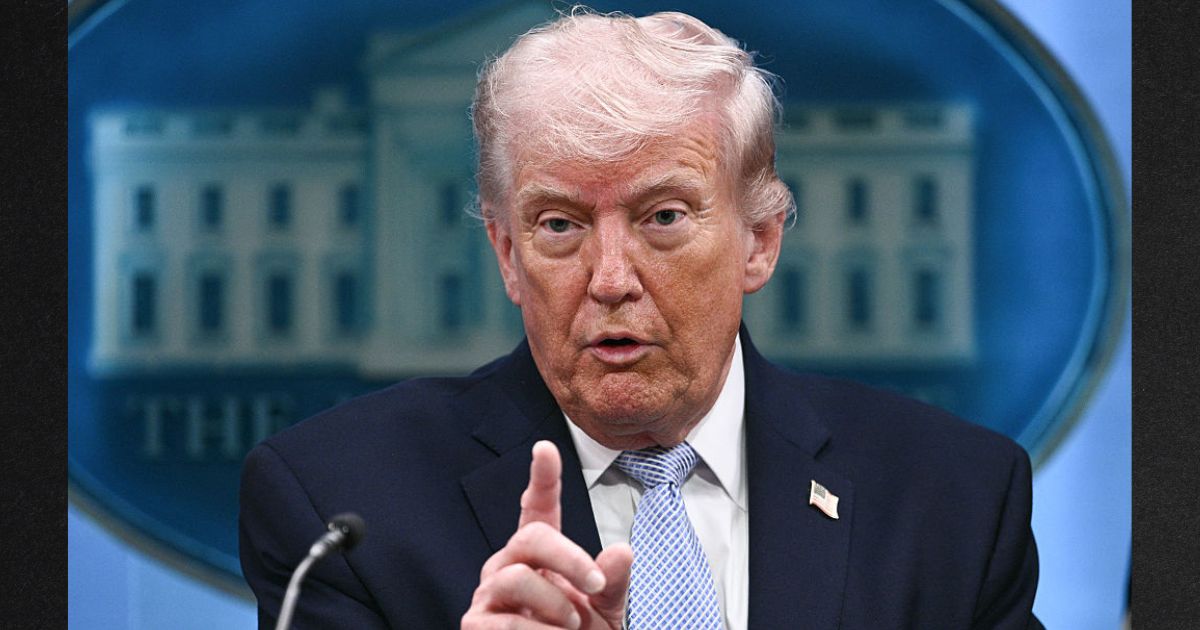 Trump says media leak jeopardized Iran rescue, threatens reporter with jail