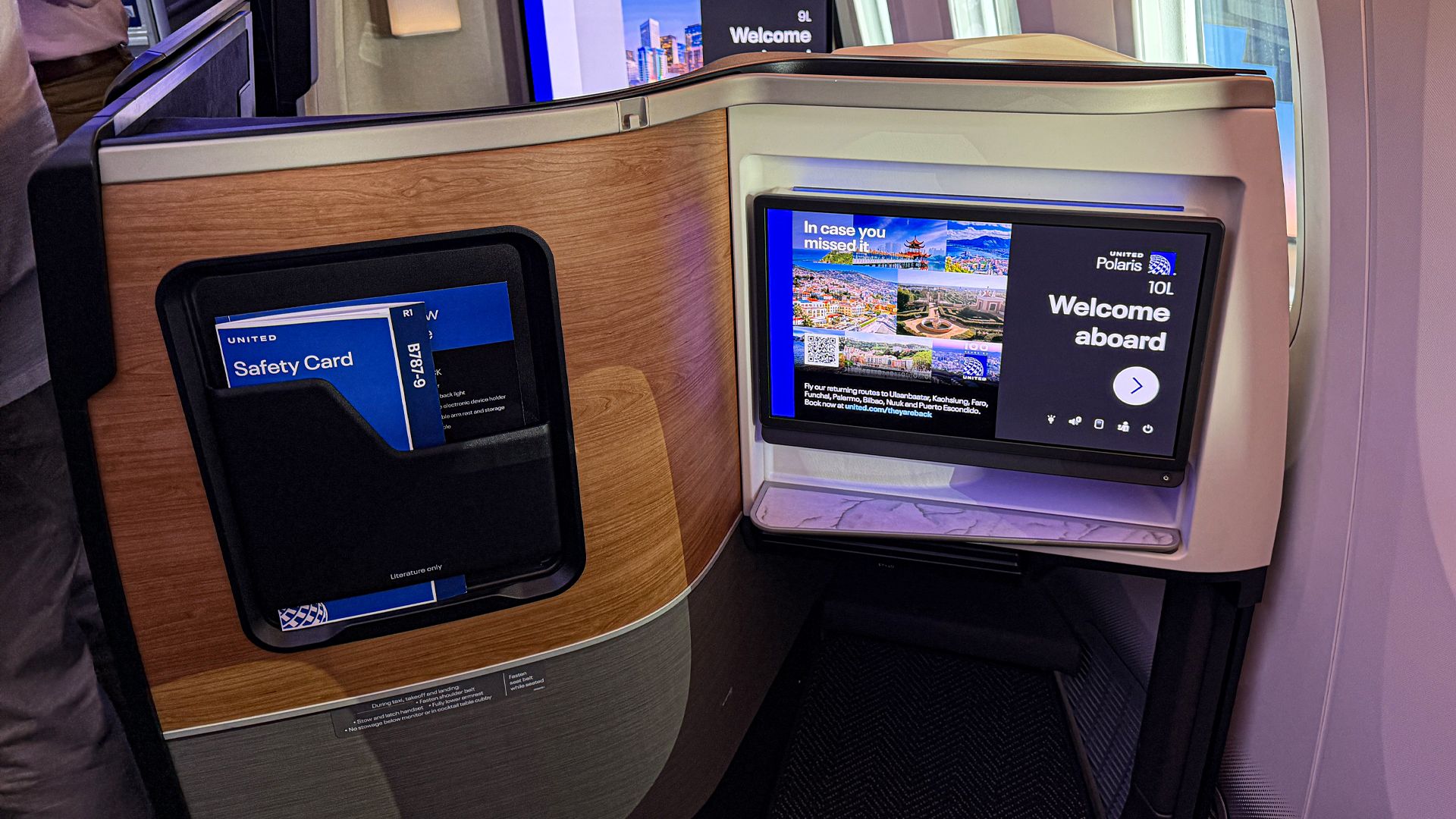 5 reasons why airlines are upgrading cabin interiors instead of ...