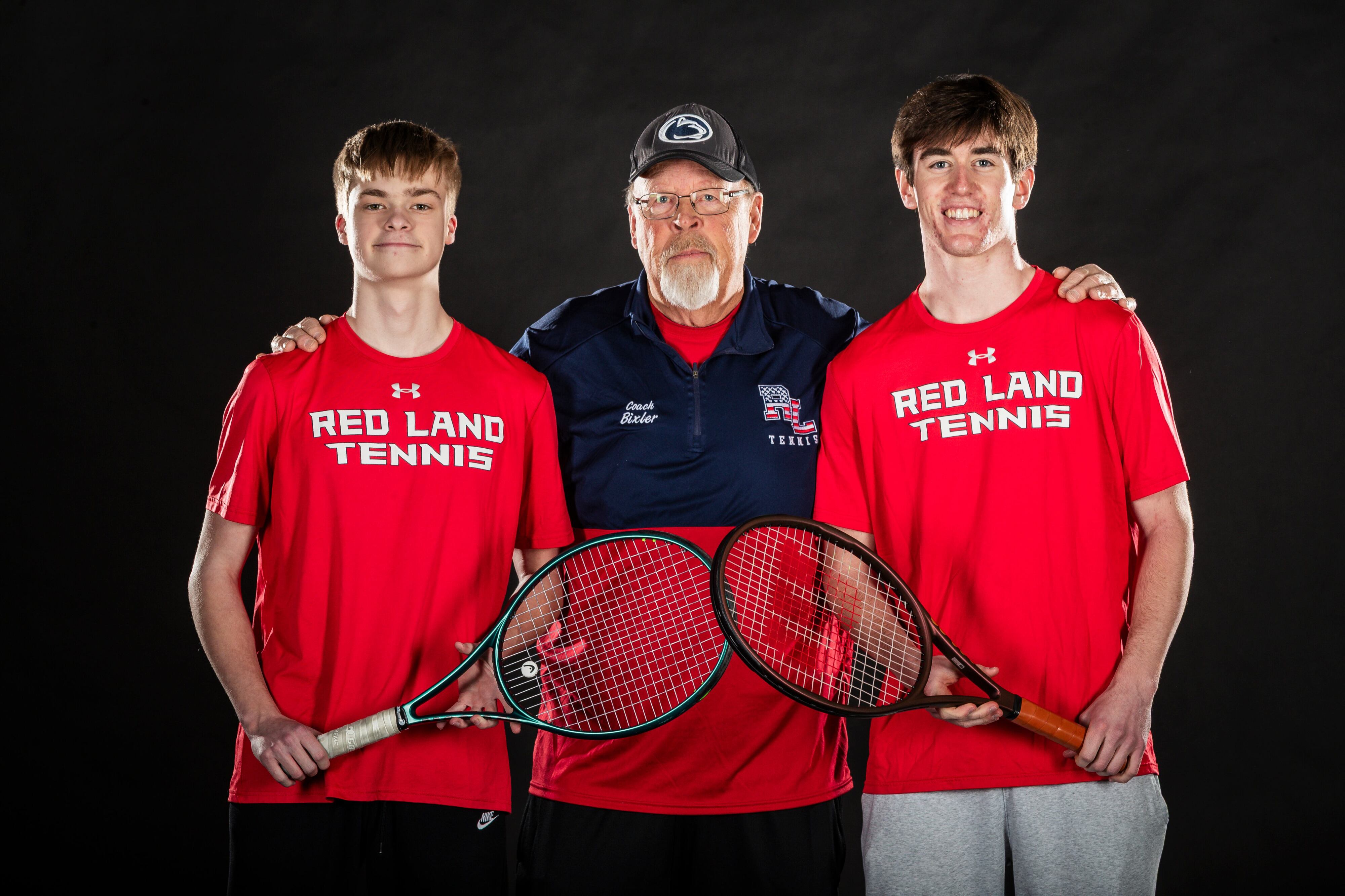 Red Land boys tennis narrowly defeats Mechanicsburg