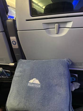 Soft travel pillow with