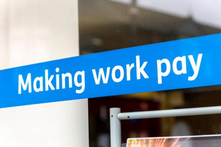 DWP announces Universal Credit 'first' and hands 4 million claimants £295
