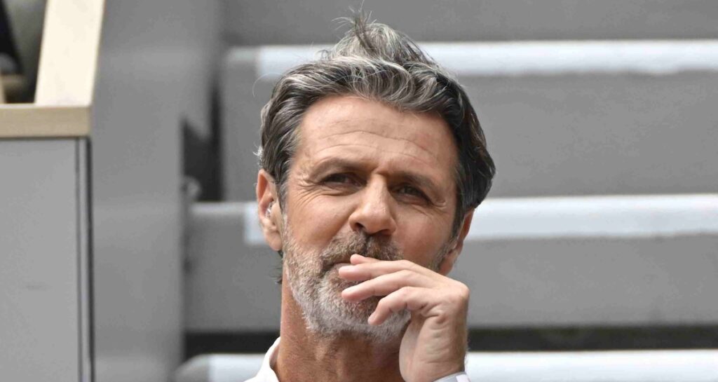 Tsitsipas : l’op­tion Patrick Mouratoglou pour s’en sortir…