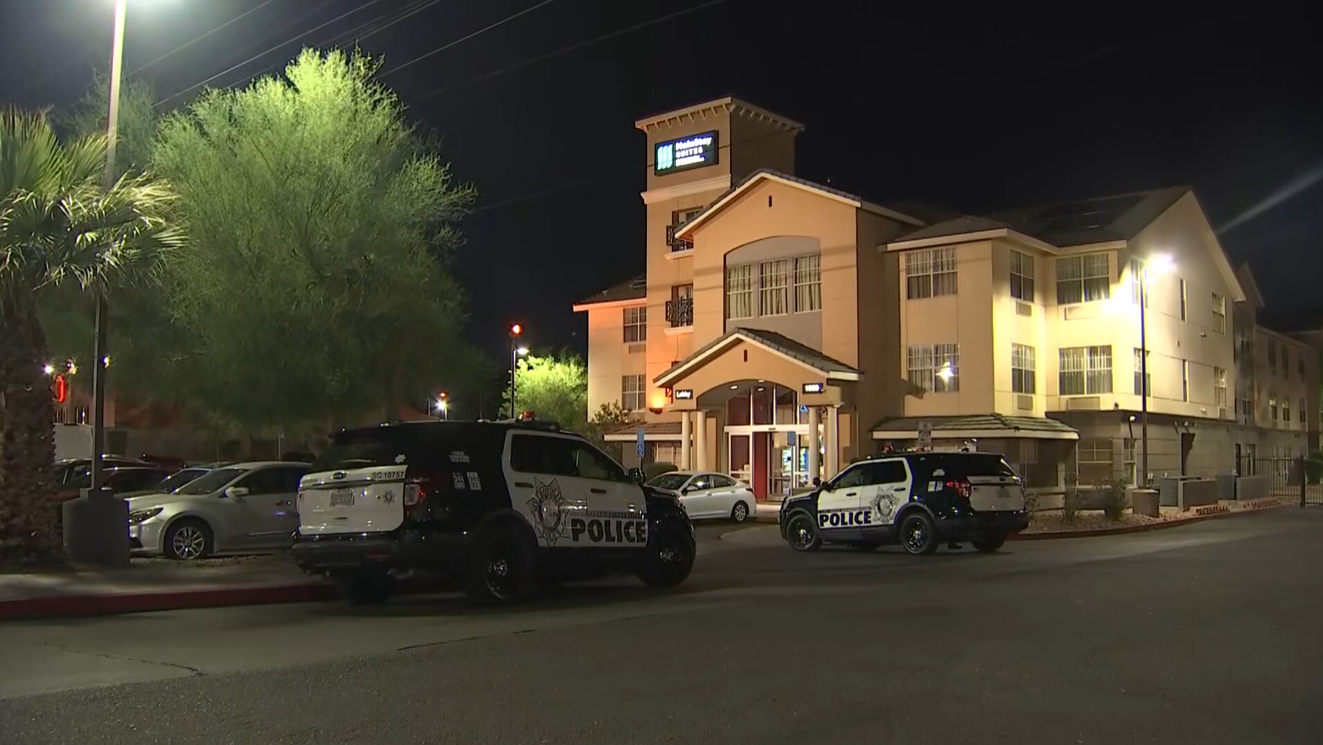Las Vegas police investigating murder-suicide near Flamingo, Maryland