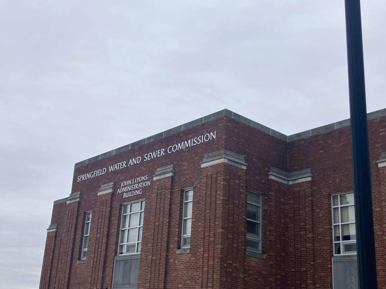 Springfield panel eyes temporary storage of PCB-tainted materials at ...