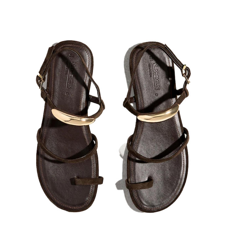Forget flip-flops, this is the supportive and chic sandal trend to note ...