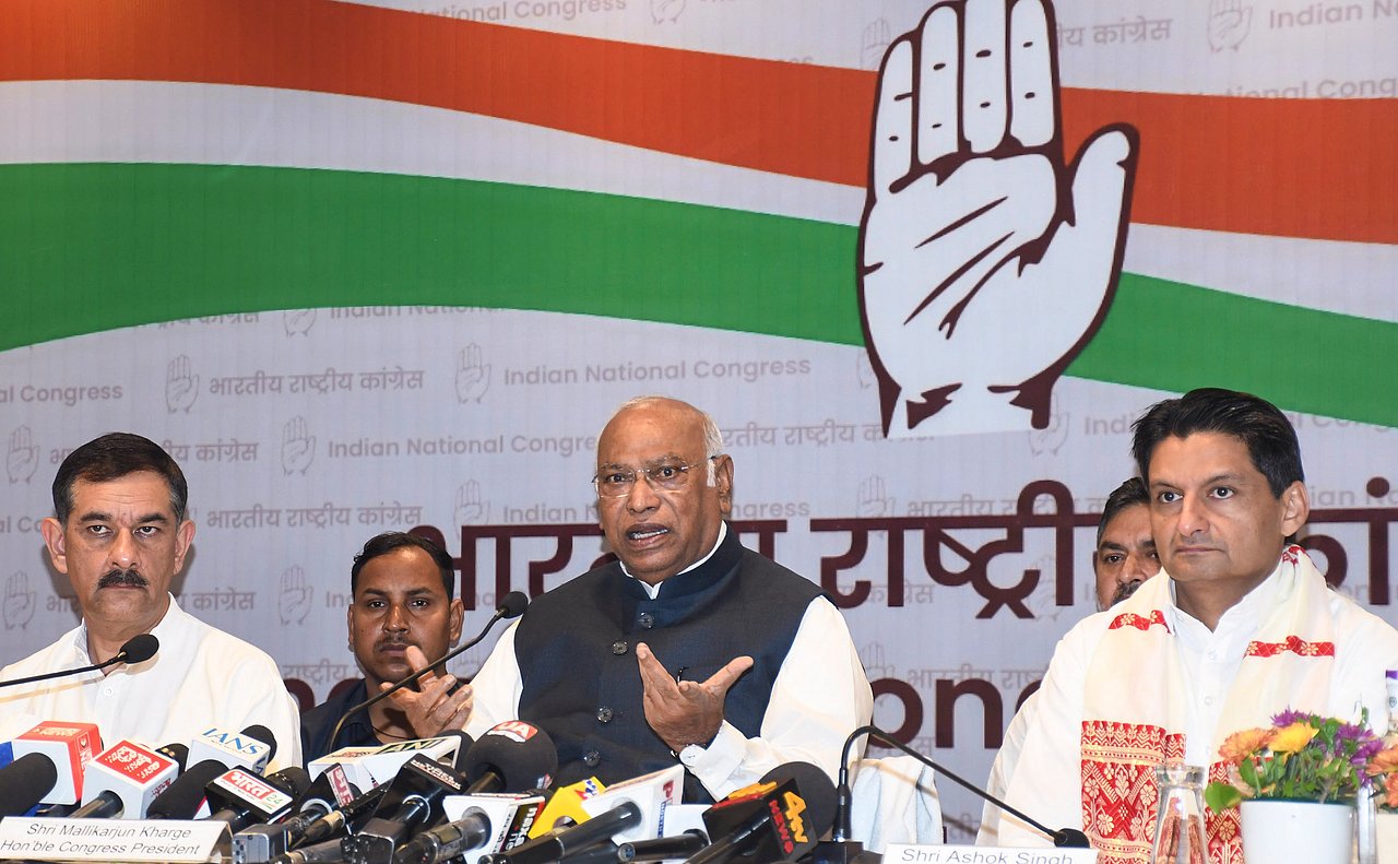 Kharge calls Himanta 'most corrupt, egoistic, arrogant' CM; says ...