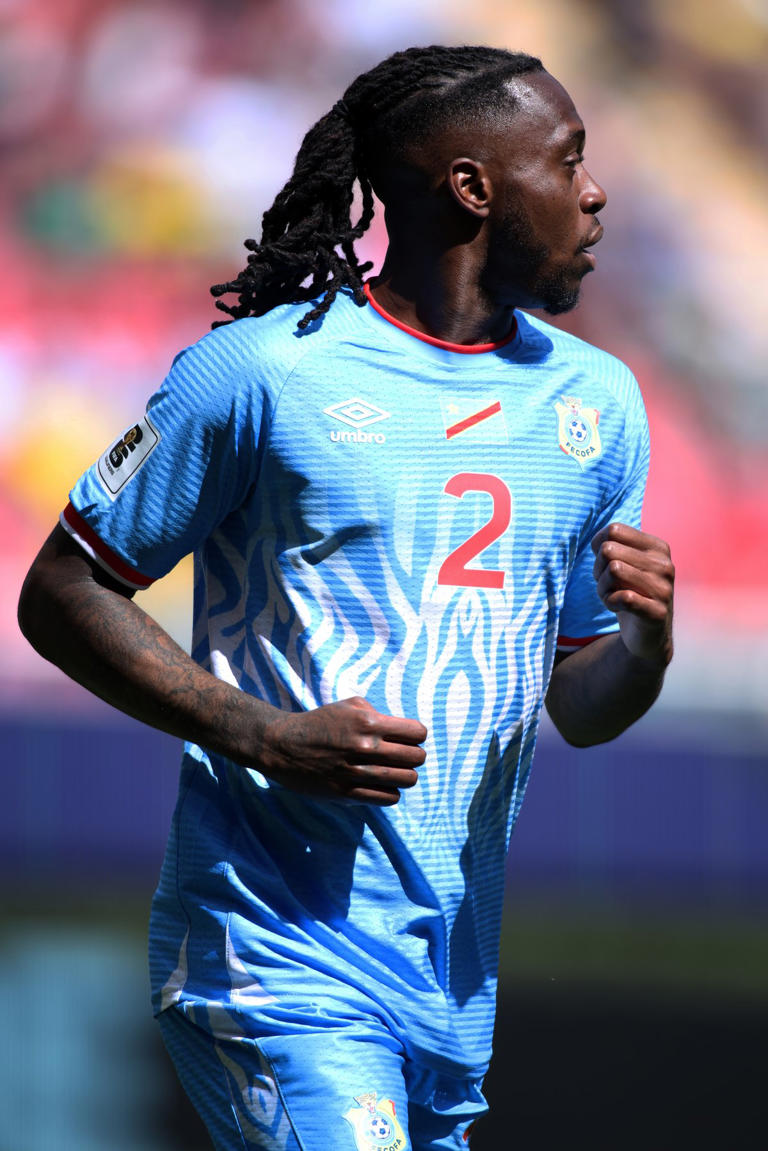 West Ham weighing up options after Wan-Bissaka 'detained' in DR Congo