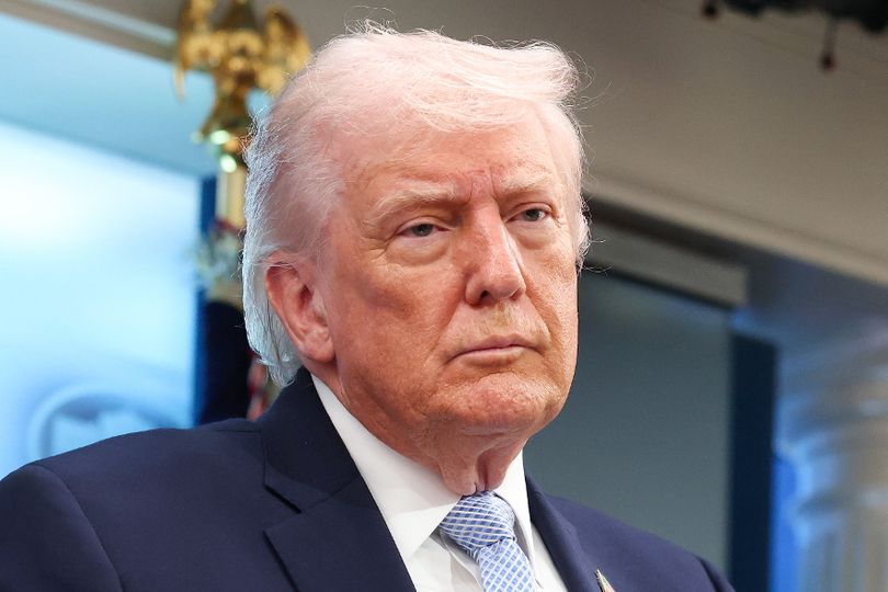 Fox News halted for major Donald Trump breaking news as viewers fear he ...