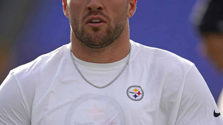 'His sack numbers have plummeted': Why $123 million star is Steelers ...