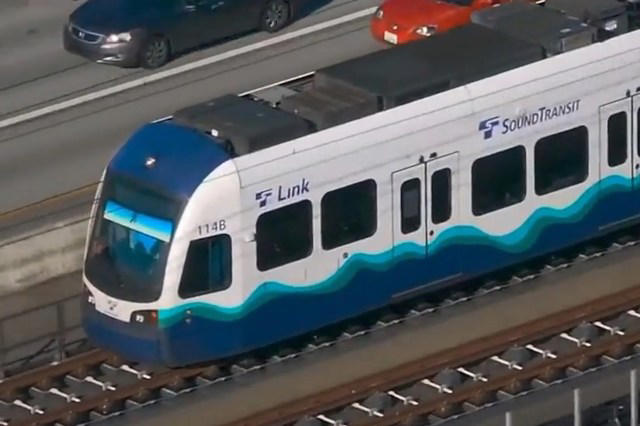 World's 1st light rail operating across floating bridge unveiled in ...