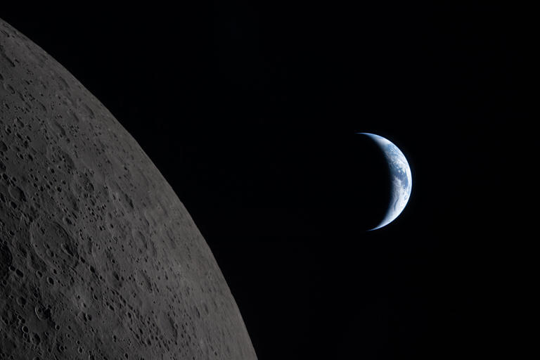 Photos: Artemis II visits the far side of the moon, sees 'Earthset'