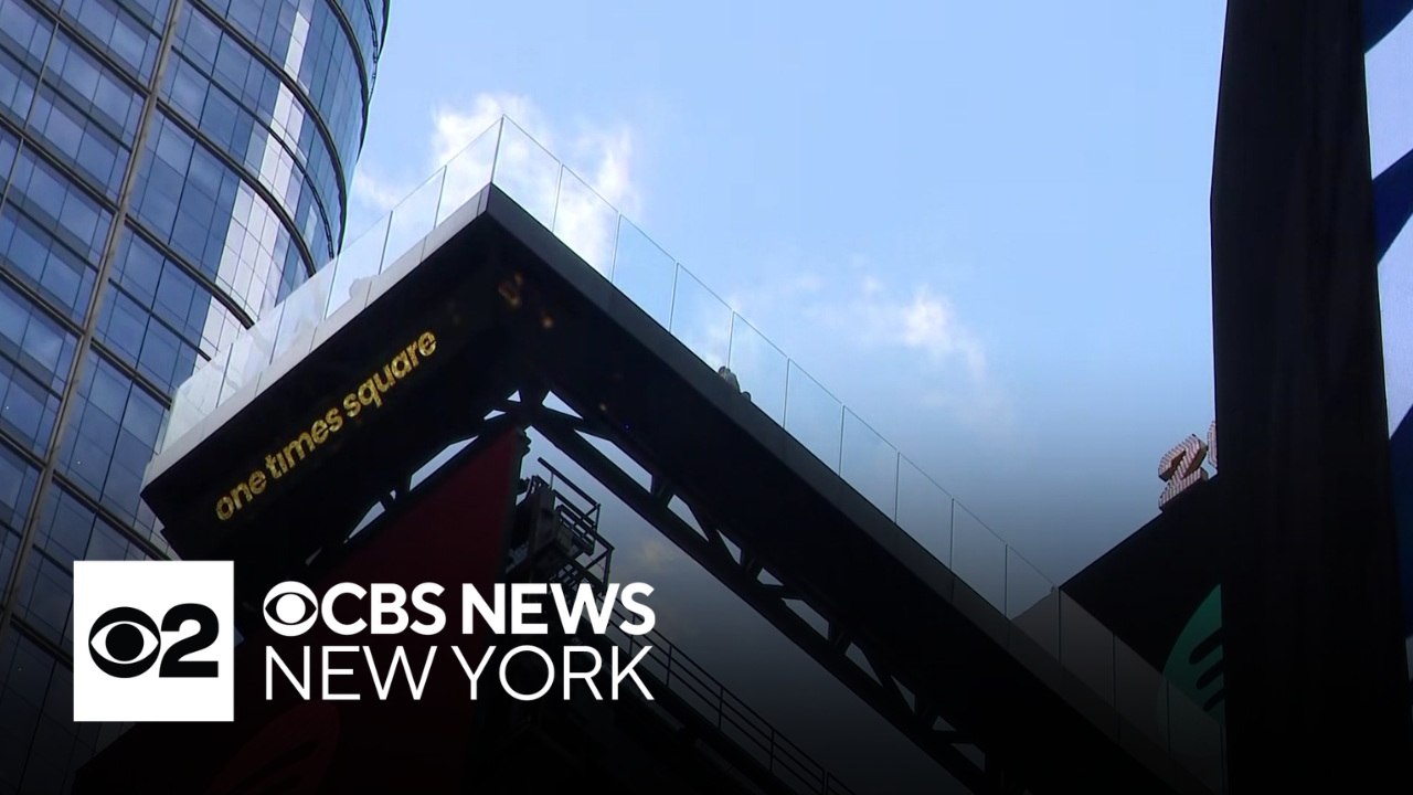 Enhanced One Times Square viewing deck experience opens