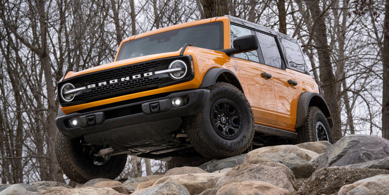 Ford Bronco Wildtrak returns for 2026 as the iconic SUV's latest off ...