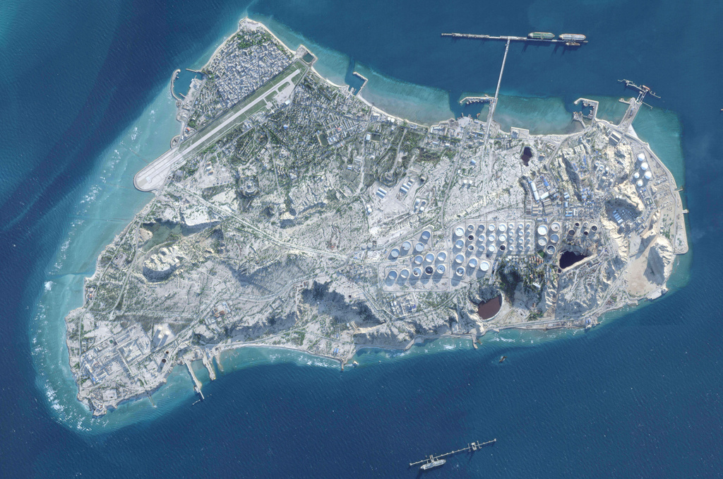 Viktig oljeö har attackerats – Iran hotar svara