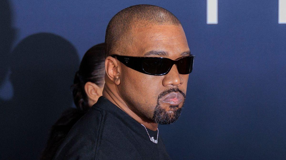 Kanye West blocked from entering UK: Wireless Festival canceled as ...
