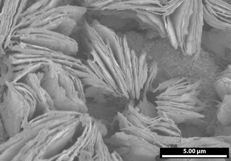 More than a pretty picture, star-shaped nanomaterial changes energy storage