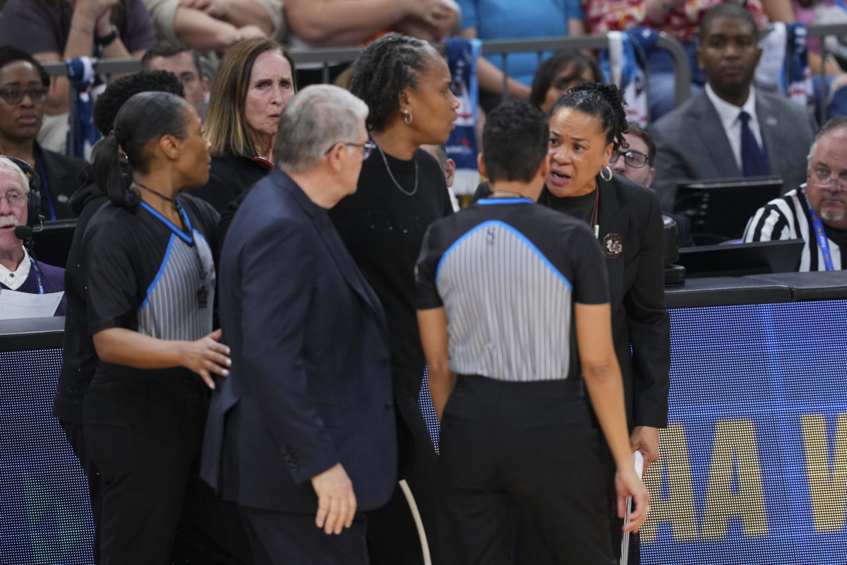 HBCU commissioner reacts to Geno Auriemma, Dawn Staley feud