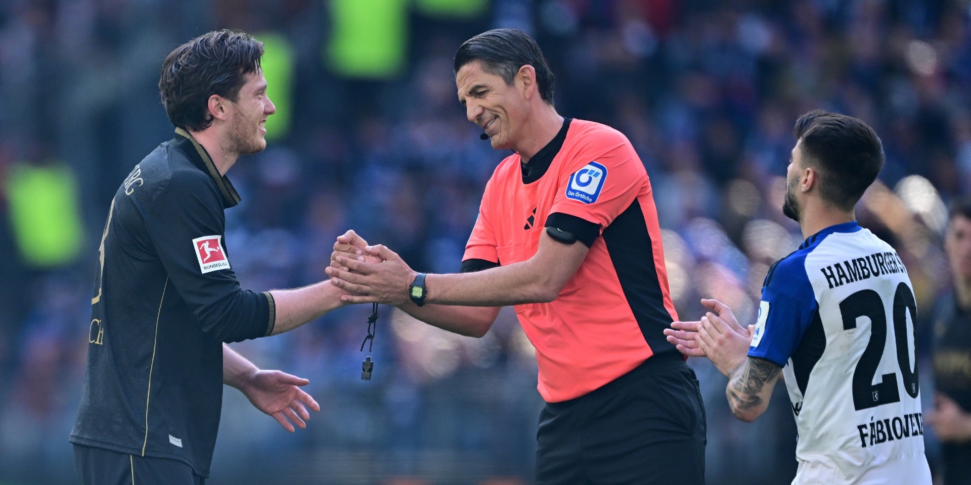 Fraai staaltje fair play in Bundesliga gaat viral: 'Respect en eerlijkheid'