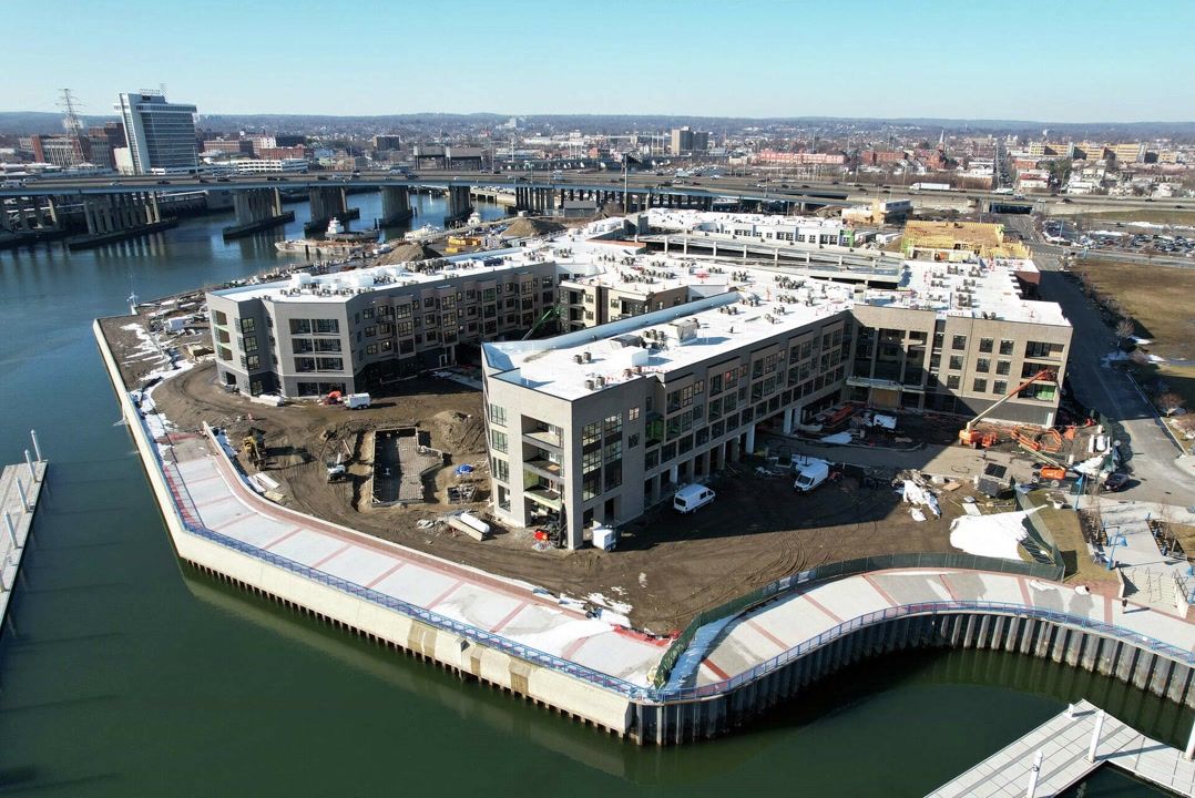 With rents up to nearly $10k, Bridgeport waterfront apartment complex ...