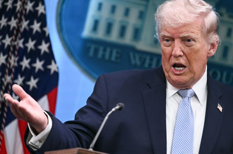 Donald Trump's chilling 6-word threat to Iran as Fox News interrupted ...