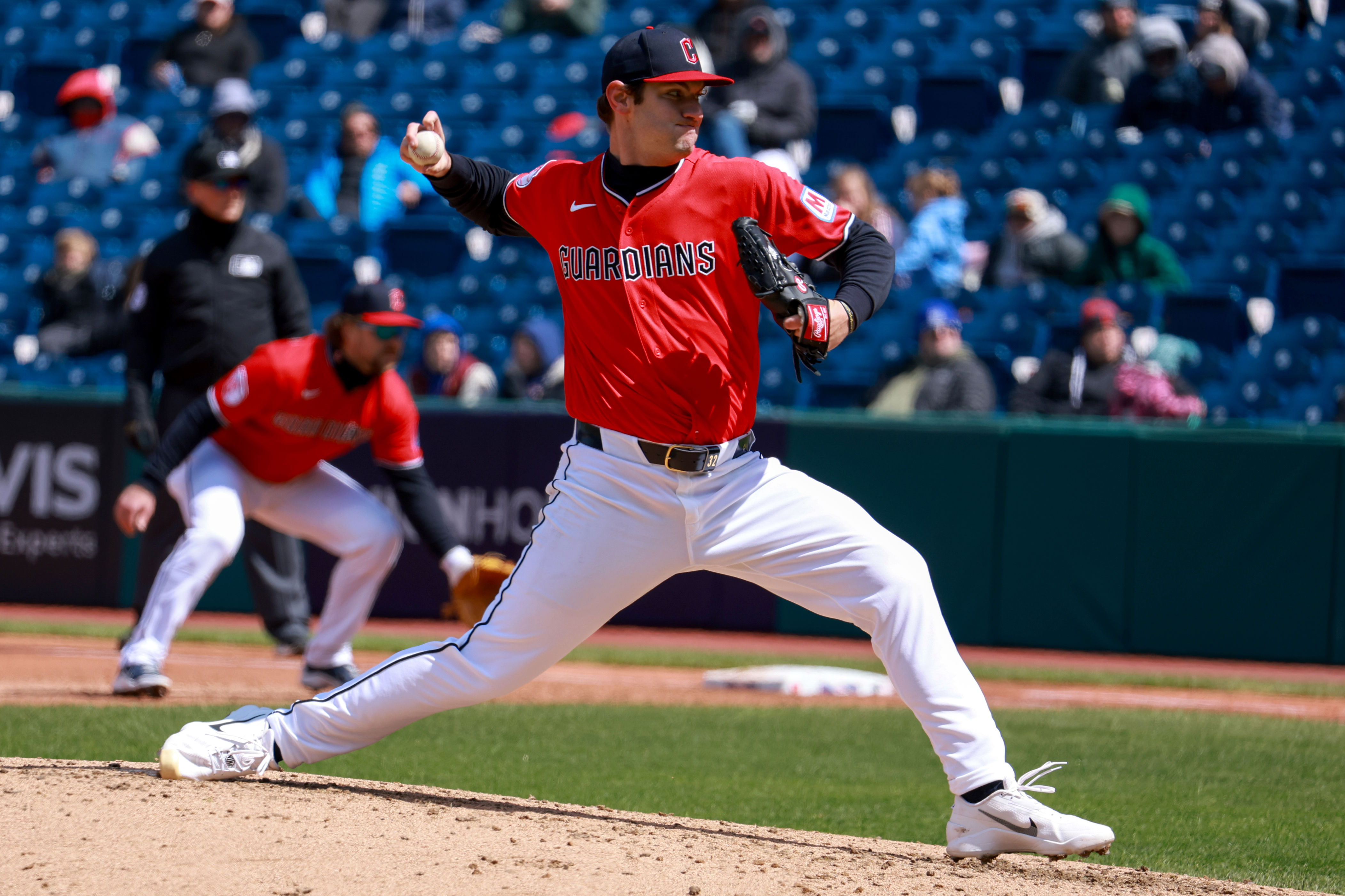 Guardians win with Rocchio walk off