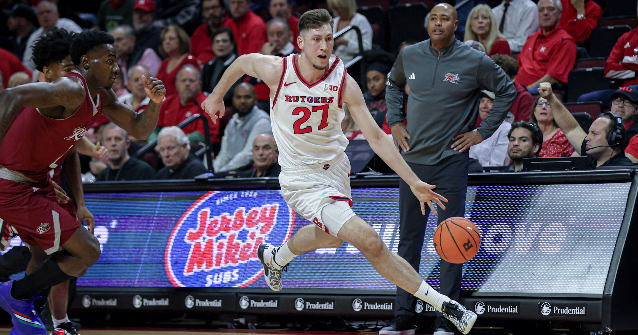 Rutgers basketball forward Denis Badalau enters transfer portal