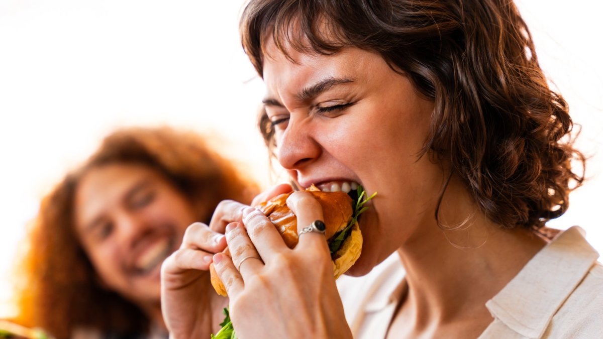 93-year-old sandwich chain has closed half of its restaurants<br>