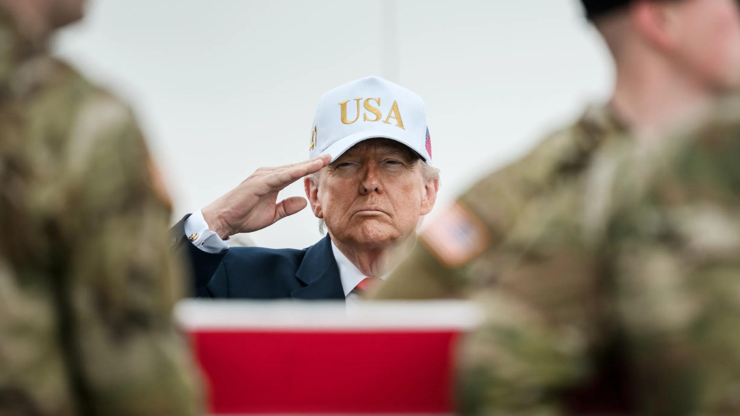 Military experts warn troops preparing to defy 'unlawful orders' as ...