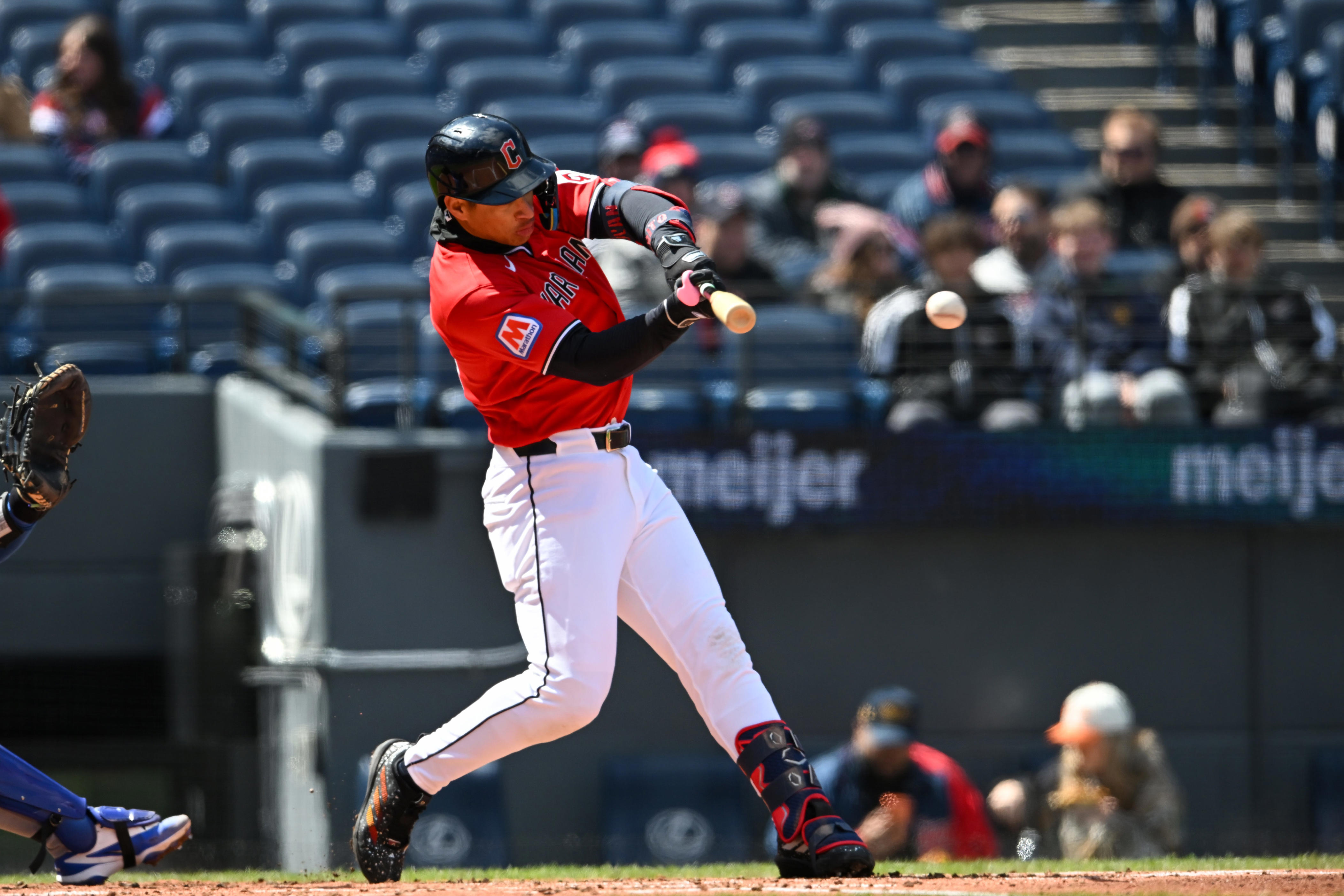 Juan Brito makes MLB debut, comes through with 2 hits in Guardians win