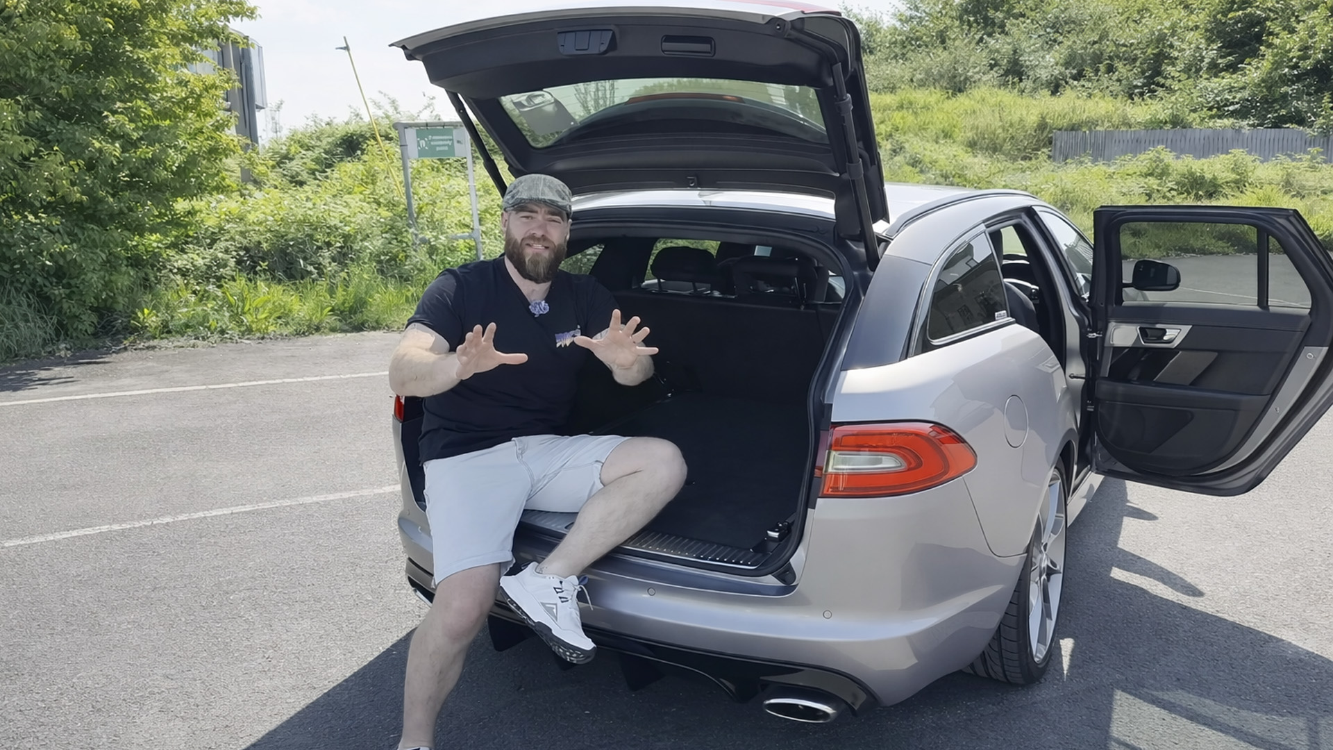 Exploring the practicality of the Jaguar XFS Sportbrake