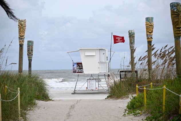 Father dies saving children in Florida rip current as rescues surge ...