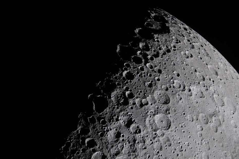 Dark side of the moon, as seen from Artemis