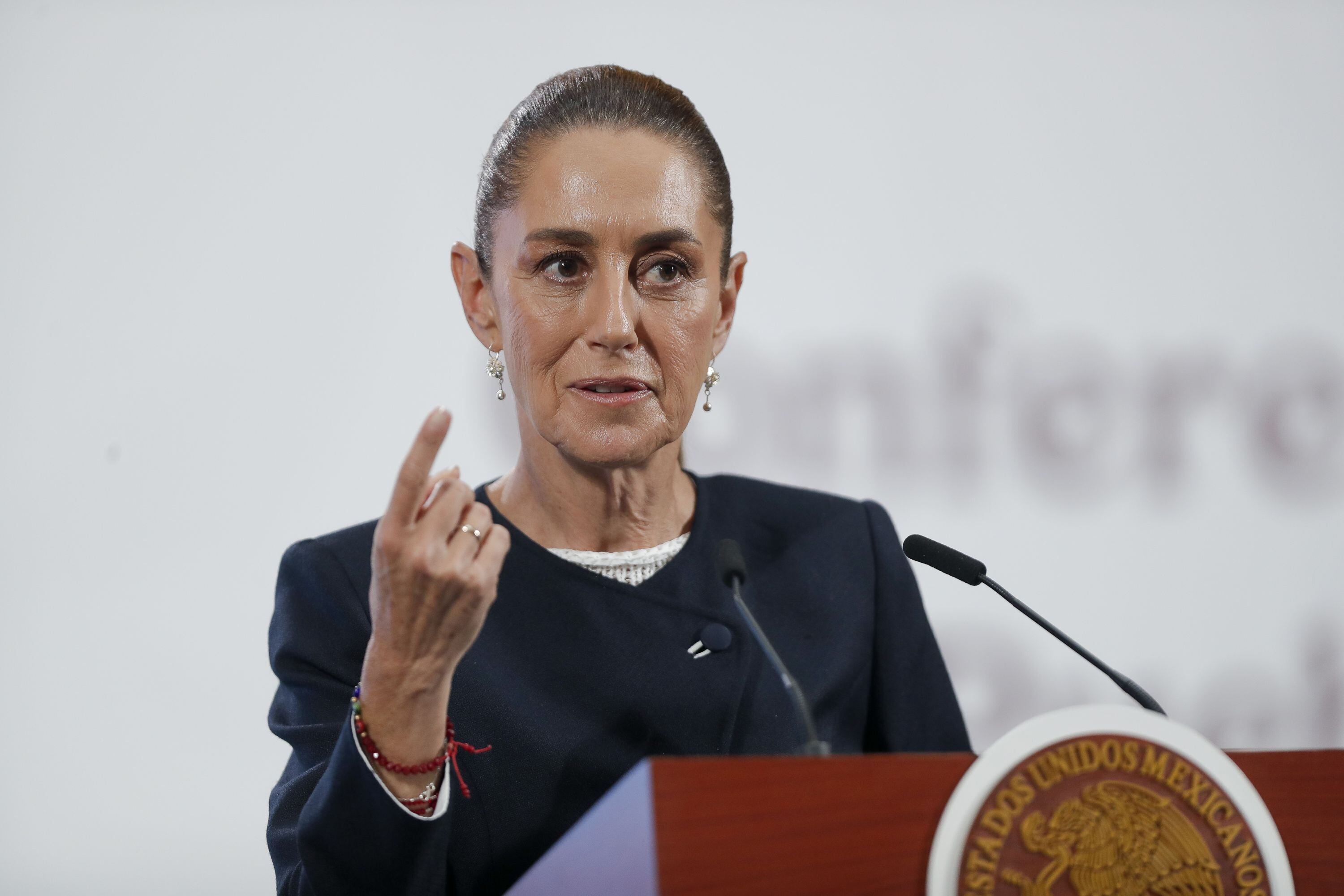 Claudia Sheinbaum abandona el Palacio Nacional y el Senado ya fue ...