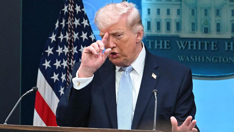 Donald Trump rages against 'loser' Fox News host in scathing rant