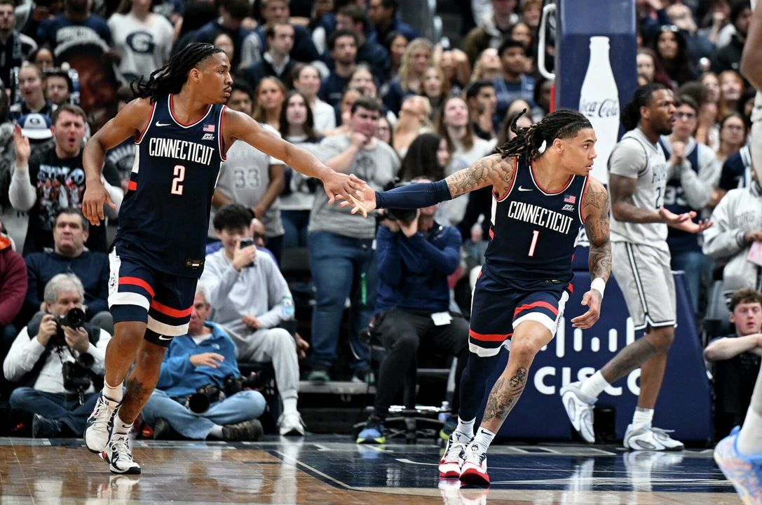 UConn men's basketball fourth in ESPN's way-too-early 2026-27 season ...