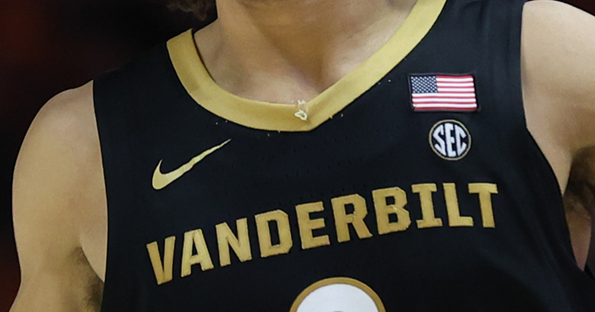 Vanderbilt forward Tyler Harris enters NCAA transfer portal