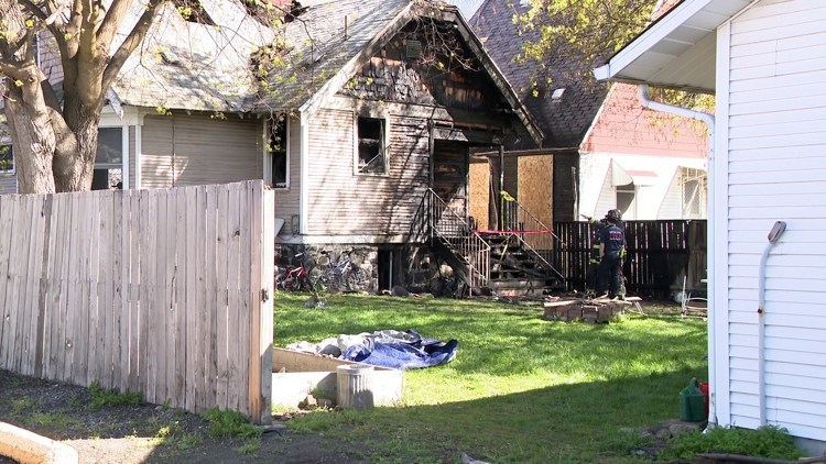 11 people, two cats displaced following house fires in Spokane