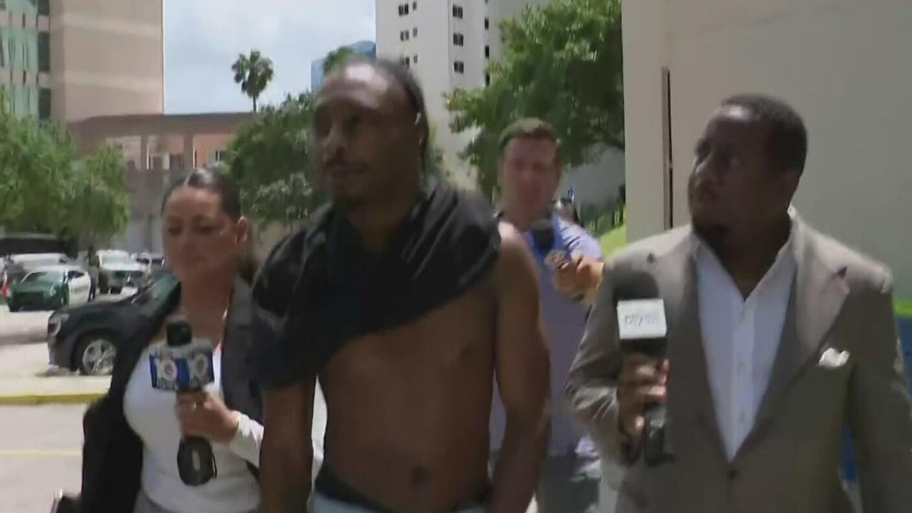 Rapper Lil Tjay bonded out of jail after arrest involving the shooting ...