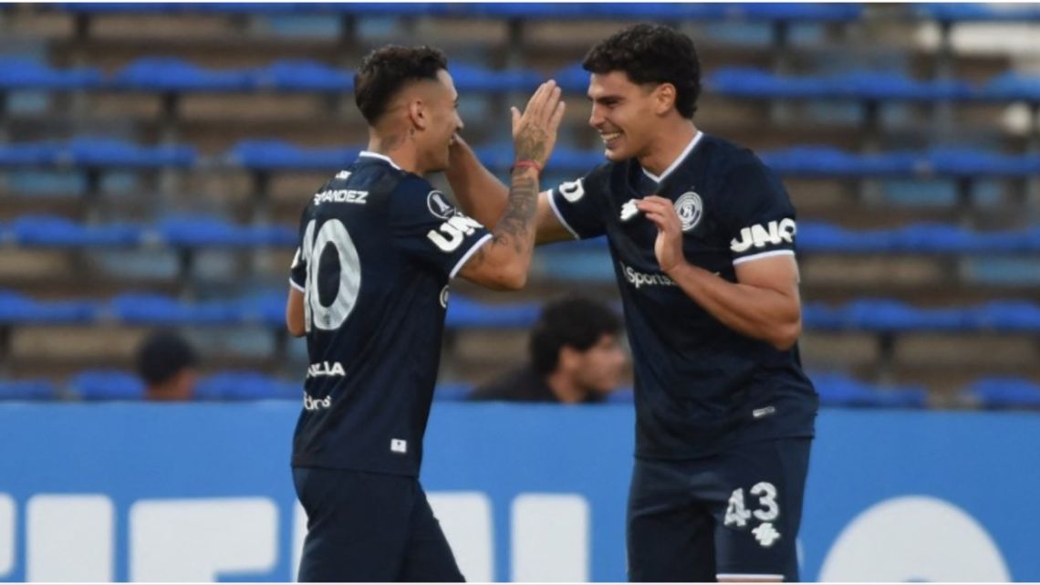 Histórico estreno de Independiente Rivadavia en la Copa Libertadores ...