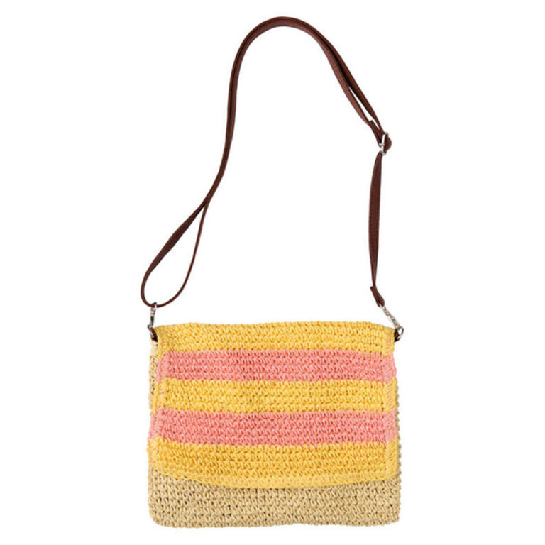 Aldi's $10 crochet crossbody bag is perfect for summer adventures