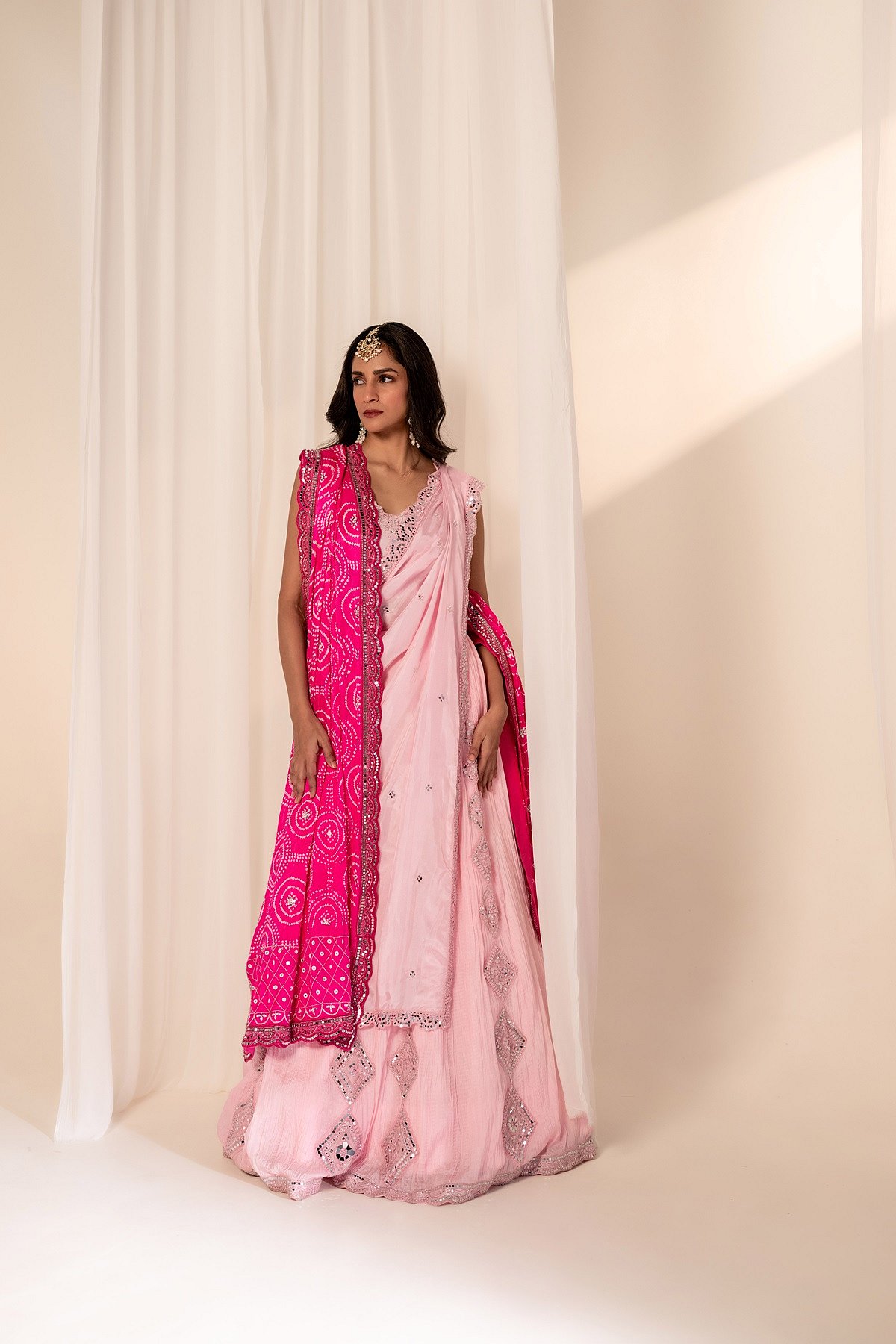 Bandhani by Siddhartha Daga: A royal bandhani showcase