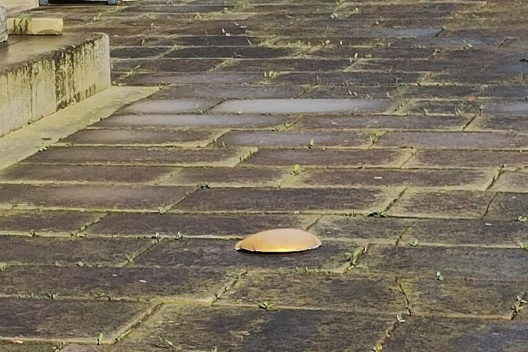 100-year-old Huddersfield war memorial damaged with loss of 'circular boss'