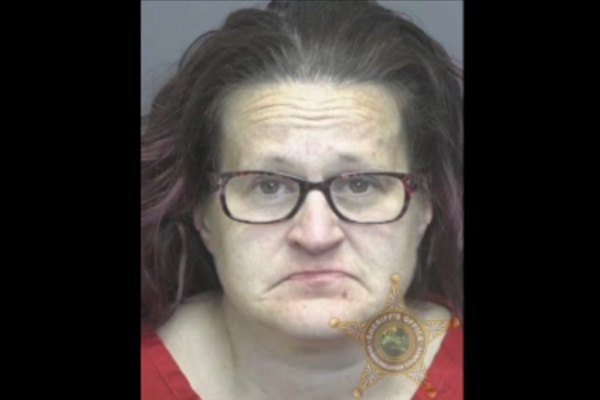 Woman accused of stealing neighbor’s electricity with extension cord