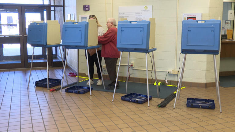 Early voting begins for Indiana primary election in St. Joseph County