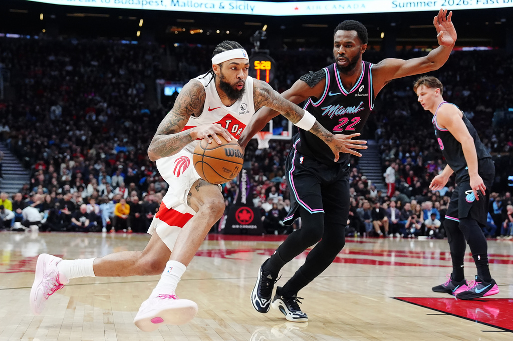 Raptors roll past Heat 121-95, an outcome that locks Miami into the ...
