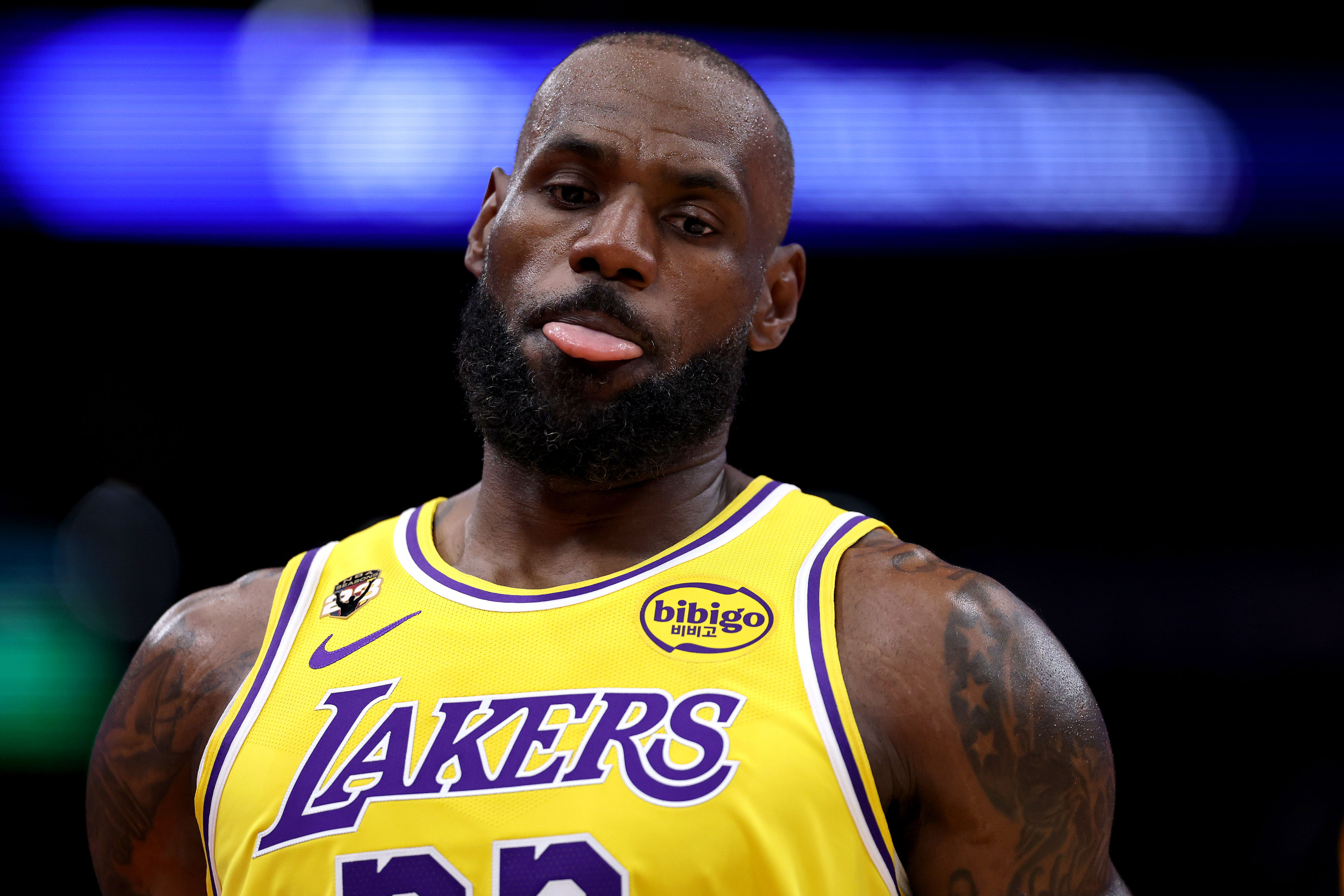 Lakers suffer more bad injury news with LeBron James update