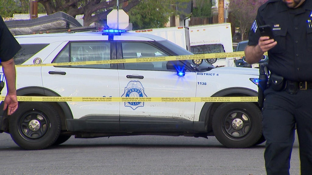 Officer in Denver shoots person who allegedly pointed gun at people, refused to comply with orders<br><br>